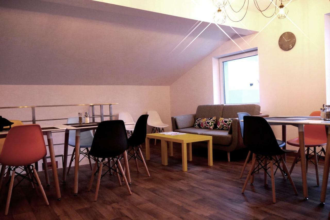 Obiekt Noclegowy Ocelot Pruszków Buitenkant foto